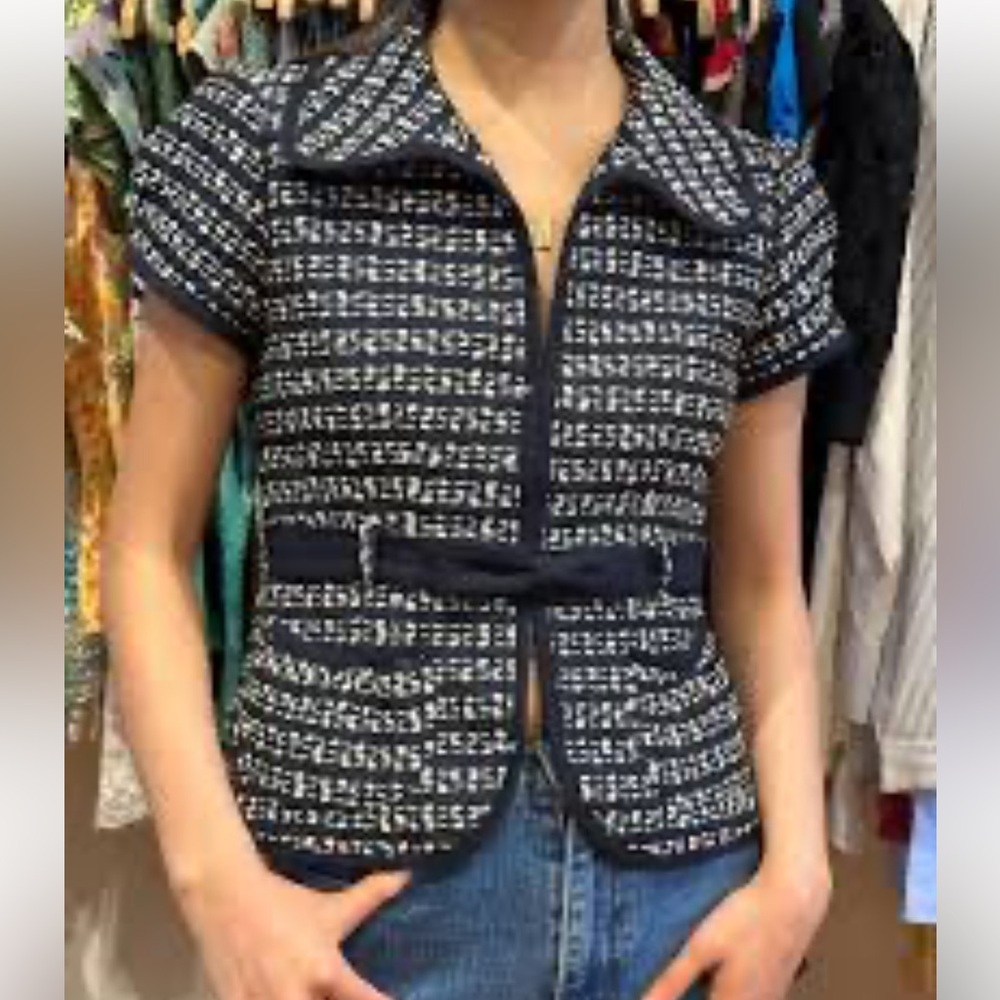 Nanette Lepore Vintage Women’s Jacket - Navy and White - Size 10 excellent condi